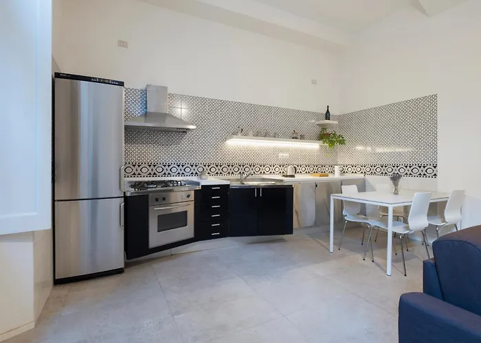 HomeMi Arco della Pace Apartment